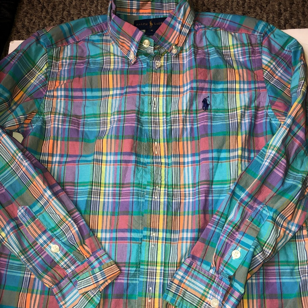 Boys Polo button up sold !